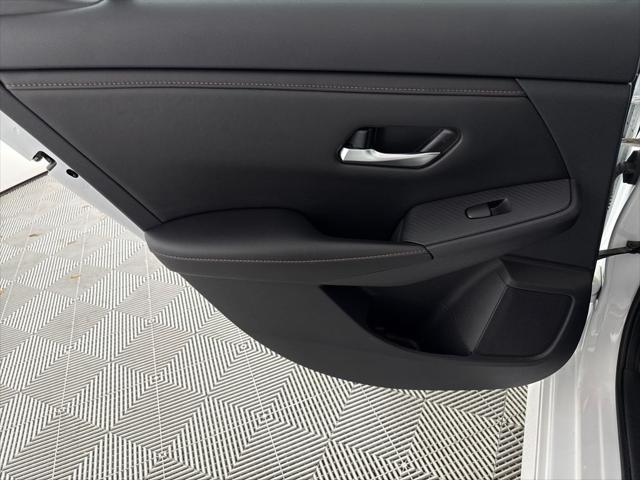 2022 Nissan Sentra SR Xtronic CVT