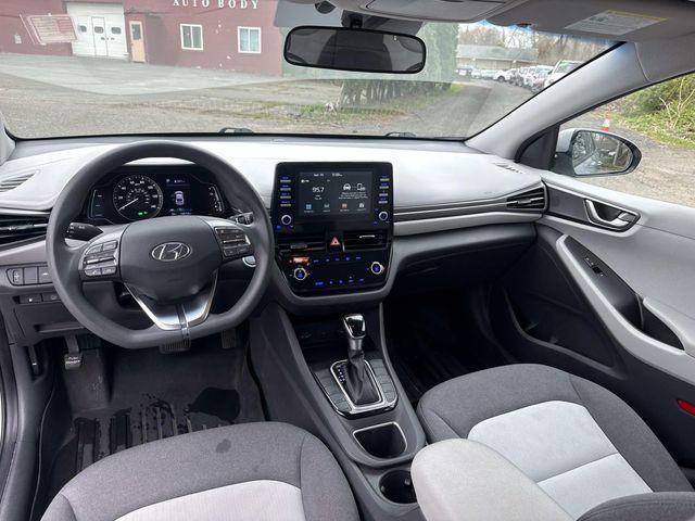 2020 Hyundai IONIQ Hybrid Blue