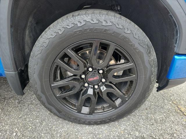 2022 GMC Sierra 1500 4WD Crew Cab Short Box Elevation
