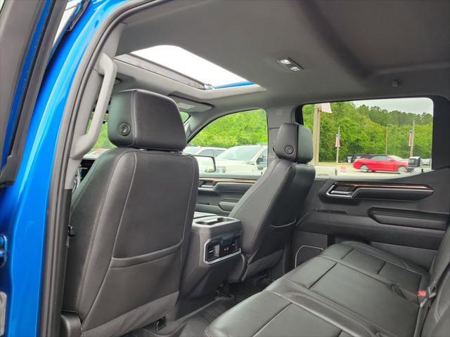2022 GMC Sierra 1500 4WD Crew Cab Short Box Elevation