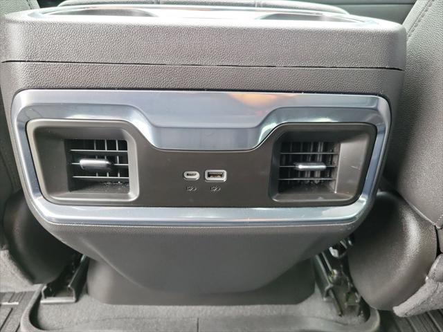 2022 GMC Sierra 1500 4WD Crew Cab Short Box Elevation