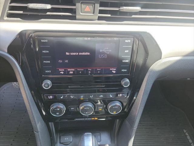2020 Volkswagen Passat 2.0T SE