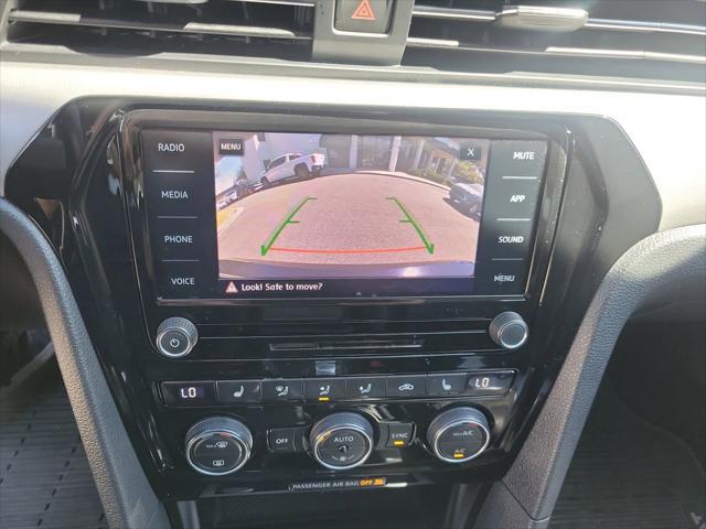 2020 Volkswagen Passat 2.0T SE
