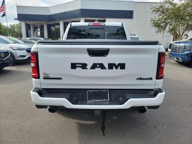 2025 Ram 1500 Big Horn Crew Cab 4x4 5'7" Box
