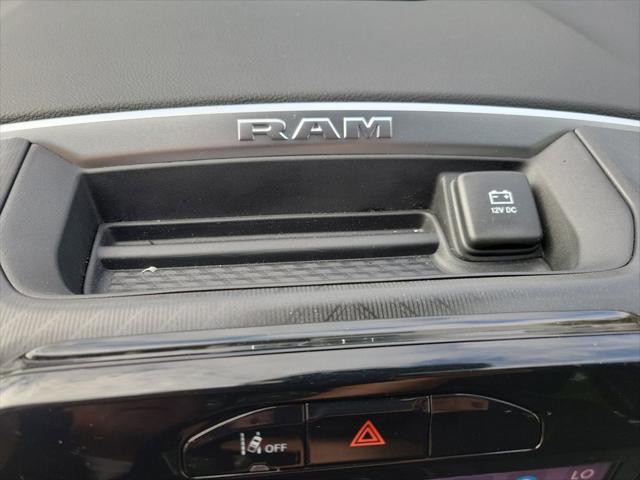 2025 Ram 1500 Big Horn Crew Cab 4x4 5'7" Box