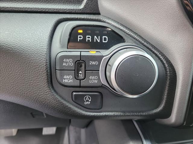 2025 Ram 1500 Big Horn Crew Cab 4x4 5'7" Box