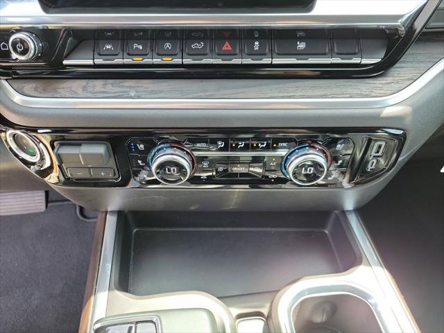 2026 GMC Sierra 1500 Crew Cab, Short Bed, SLT, 4WD