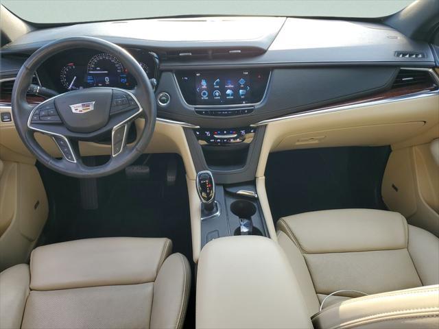 2017 Cadillac XT5 Luxury