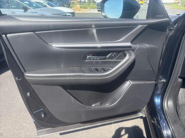 2024 Mazda X-90 Premium Plus