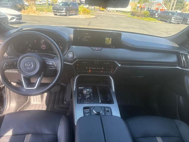 2024 Mazda X-90 Premium Plus