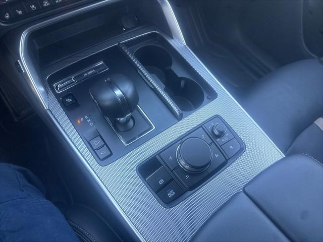 2024 Mazda X-90 Premium Plus