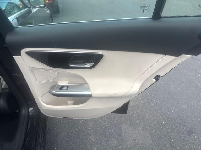 2024 Mercedes-Benz C-CLASS C 300 C 300