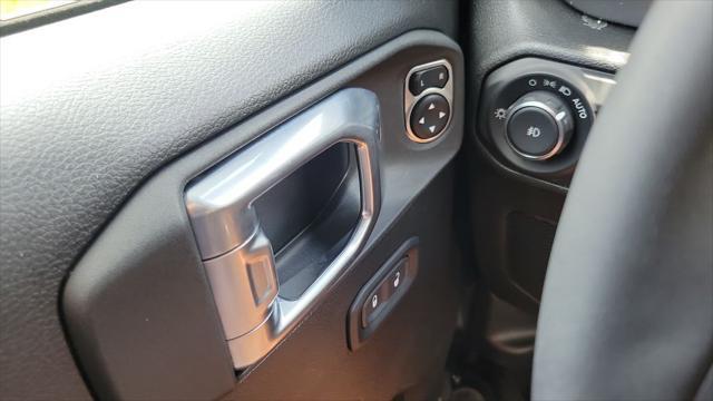 2023 Jeep Wrangler 2-Door Willys 4x4