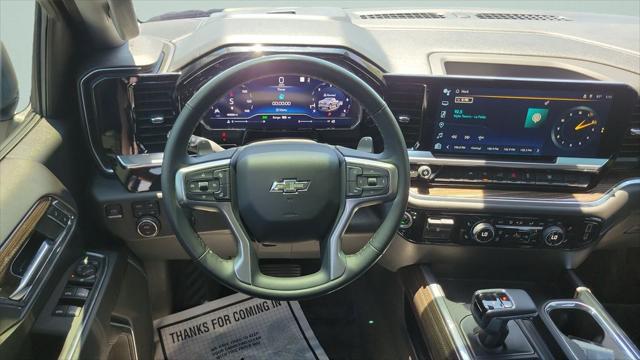 2023 Chevrolet Silverado 1500 4WD Crew Cab Short Bed RST