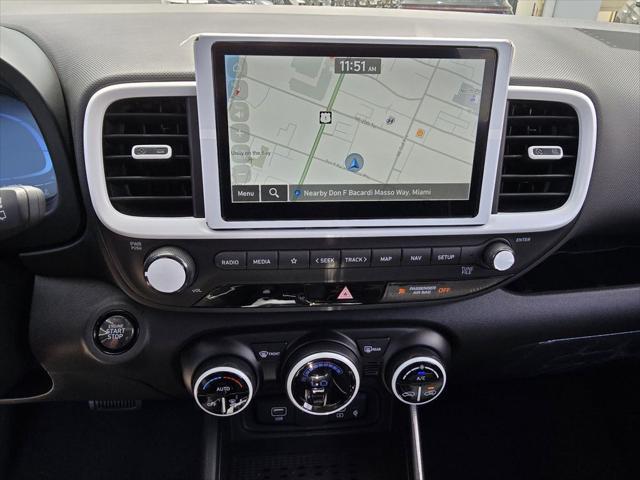 2026 Hyundai Venue SEL w/Two-Tone Roof