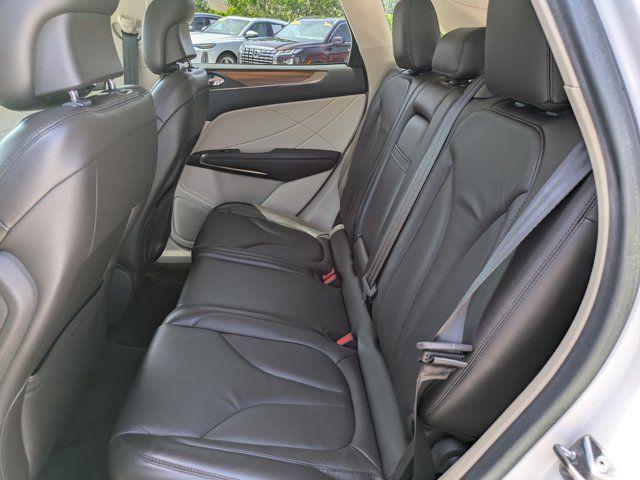 2019 Lincoln MKC Select