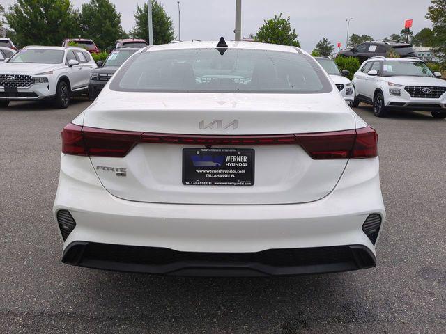 2024 Kia Forte LX
