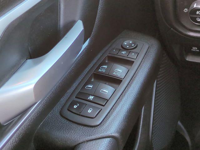2023 Ram 1500 Big Horn Crew Cab 4x2 6'4" Box