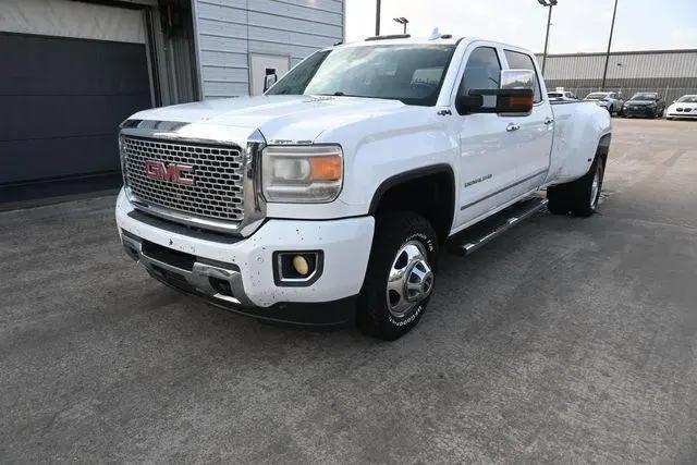 2015 GMC Sierra 3500HD Denali for sale in Beaumont, TX