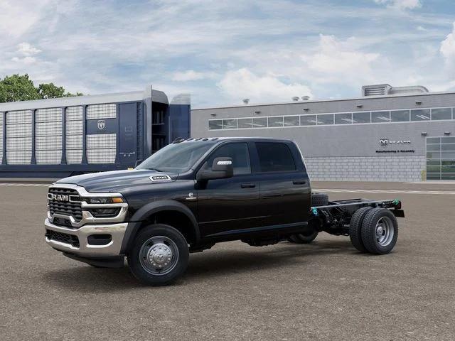 2026 RAM 5500 Chassis RAM 5500 TRADESMAN CHASSIS CREW CAB 4X4 60 CA