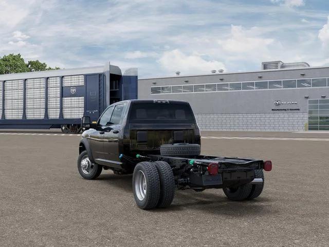 2026 RAM 5500 Chassis RAM 5500 TRADESMAN CHASSIS CREW CAB 4X4 60 CA