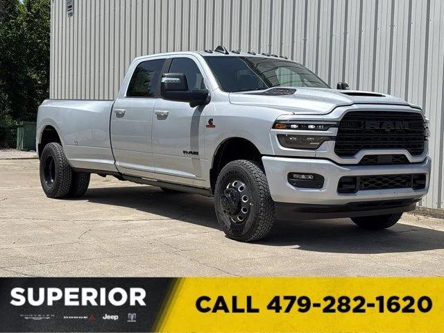 2026 RAM Ram 3500 RAM 3500 LARAMIE CREW CAB 4X4 8 BOX