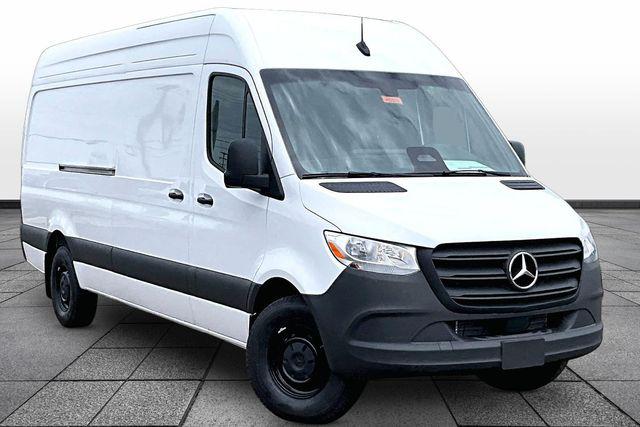 2026 Mercedes-Benz Sprinter 2500 Cargo 170 WB for sale in Grand Blanc, MI