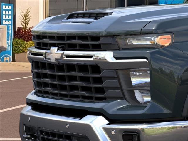 2026 Chevrolet Silverado 2500HD Crew Cab, Standard Bed, LT, 4WD