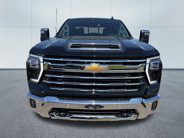 2026 Chevrolet Silverado 2500HD Crew Cab, Standard Bed, LTZ, 4WD