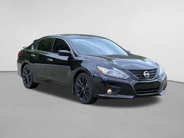 2018 Nissan Altima 2.5 SR for sale in Kalamazoo, MI