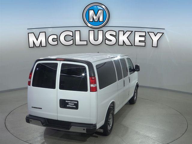 2025 Chevrolet Express Passenger RWD 2500 Regular Wheelbase LT