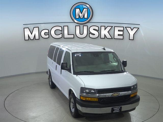 2025 Chevrolet Express Passenger RWD 2500 Regular Wheelbase LT
