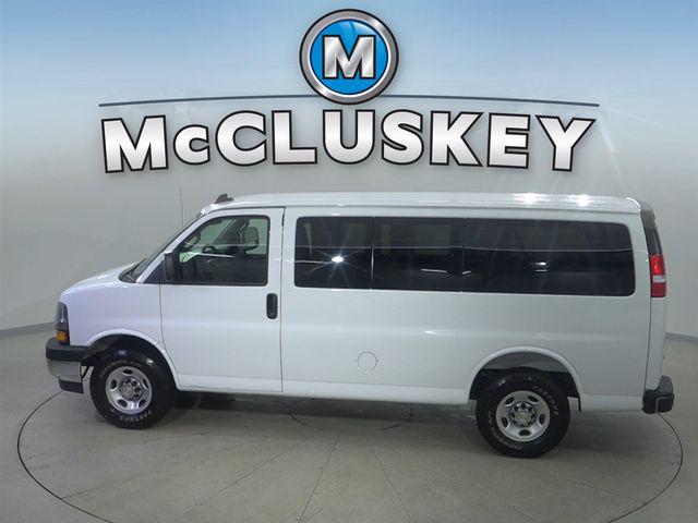 2025 Chevrolet Express Passenger RWD 2500 Regular Wheelbase LT