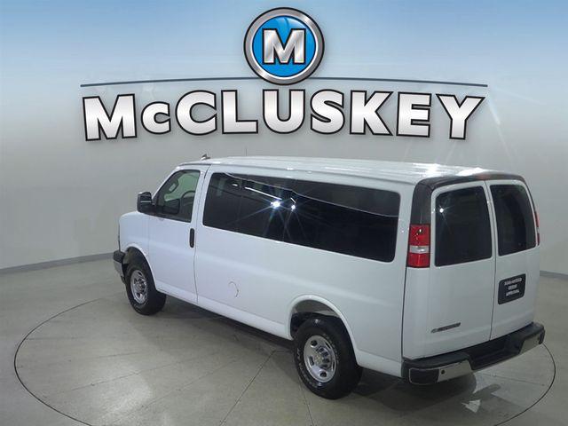 2025 Chevrolet Express Passenger RWD 2500 Regular Wheelbase LT
