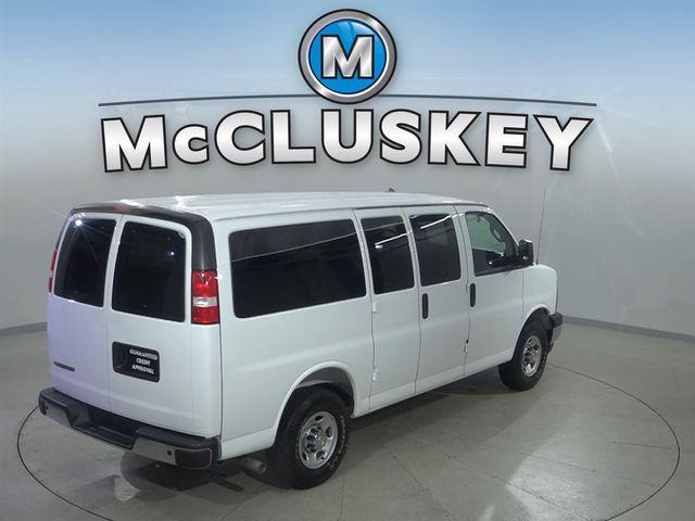 2025 Chevrolet Express Passenger RWD 2500 Regular Wheelbase LT