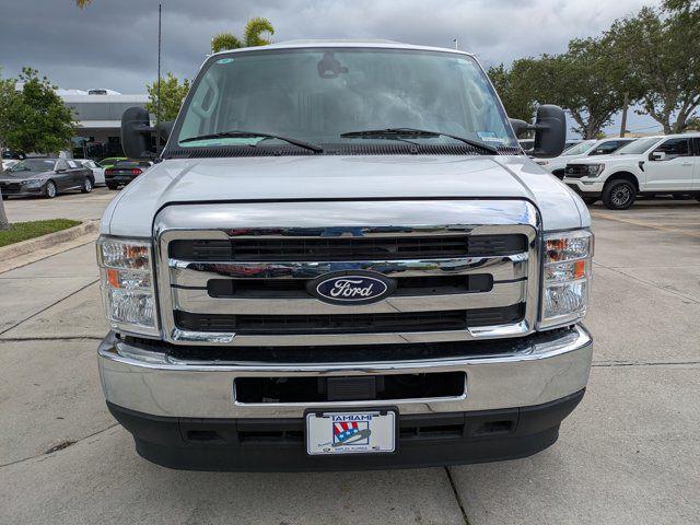 2026 Ford E-350 Cutaway Base