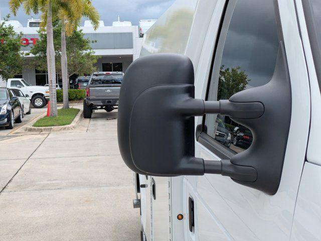 2026 Ford E-350 Cutaway Base