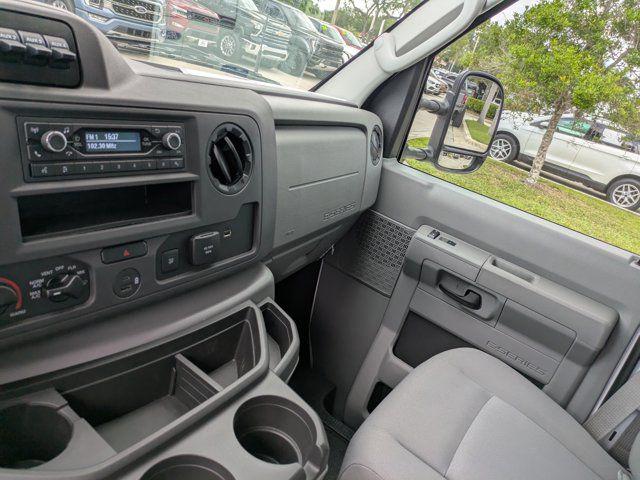 2026 Ford E-350 Cutaway Base