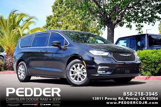 2026 Chrysler Pacifica Select AWD for sale in Poway, CA
