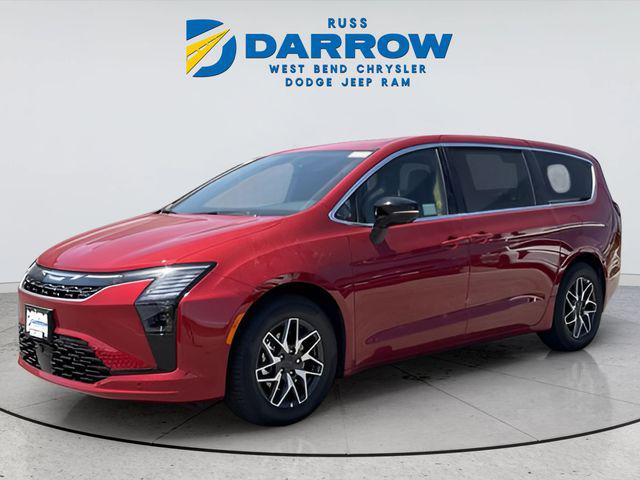 2027 Chrysler Pacifica Limited for sale in West Bend, WI