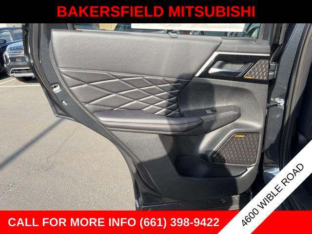 2026 Mitsubishi Outlander BLACK EDITION 2WD