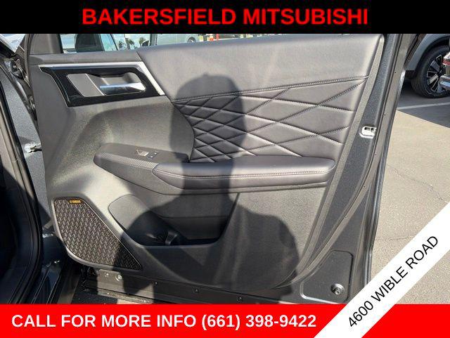 2026 Mitsubishi Outlander BLACK EDITION 2WD