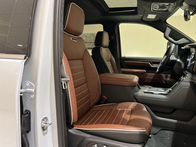 2026 GMC Sierra 2500HD Crew Cab, Standard Bed, Denali Ultimate, 4WD