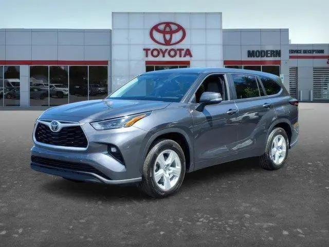 2025 Toyota Highlander LE for sale in Asheboro, NC