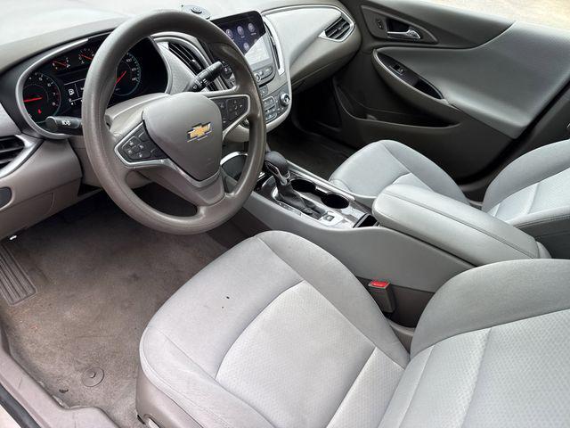 2022 Chevrolet Malibu FWD LT