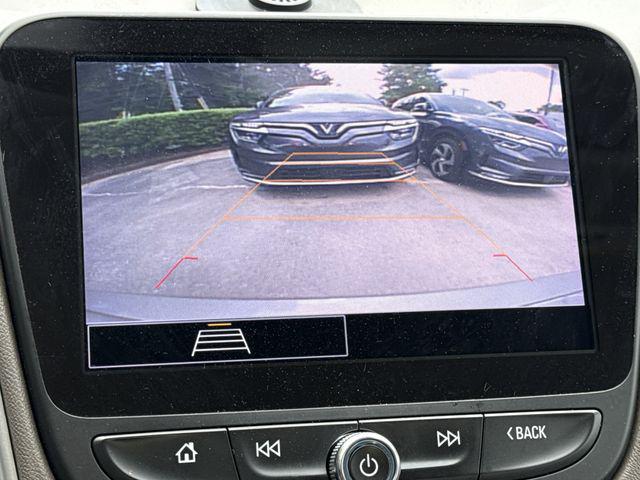 2022 Chevrolet Malibu FWD LT
