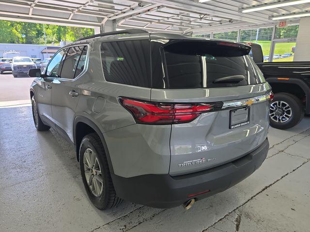 2023 Chevrolet Traverse AWD LT Cloth