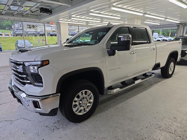 2024 Chevrolet Silverado 2500HD 4WD Crew Cab Long Bed LTZ