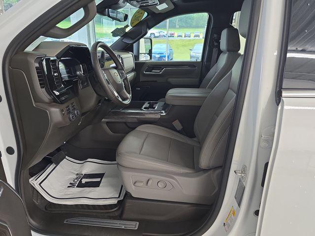 2024 Chevrolet Silverado 2500HD 4WD Crew Cab Long Bed LTZ