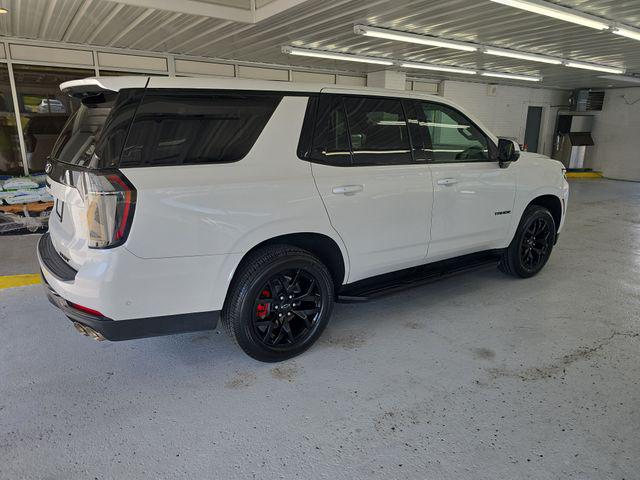 2025 Chevrolet Tahoe 4WD RST